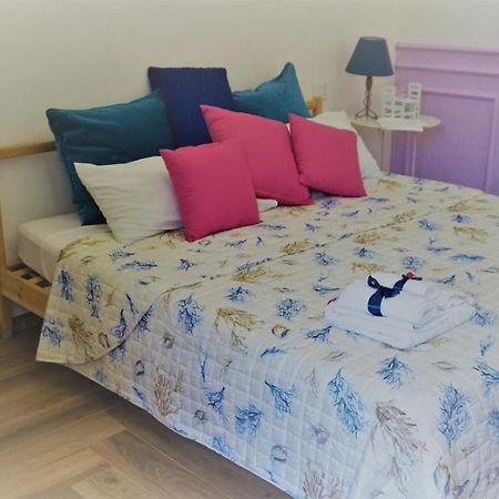 Salerno B&B In Centro Luaran gambar
