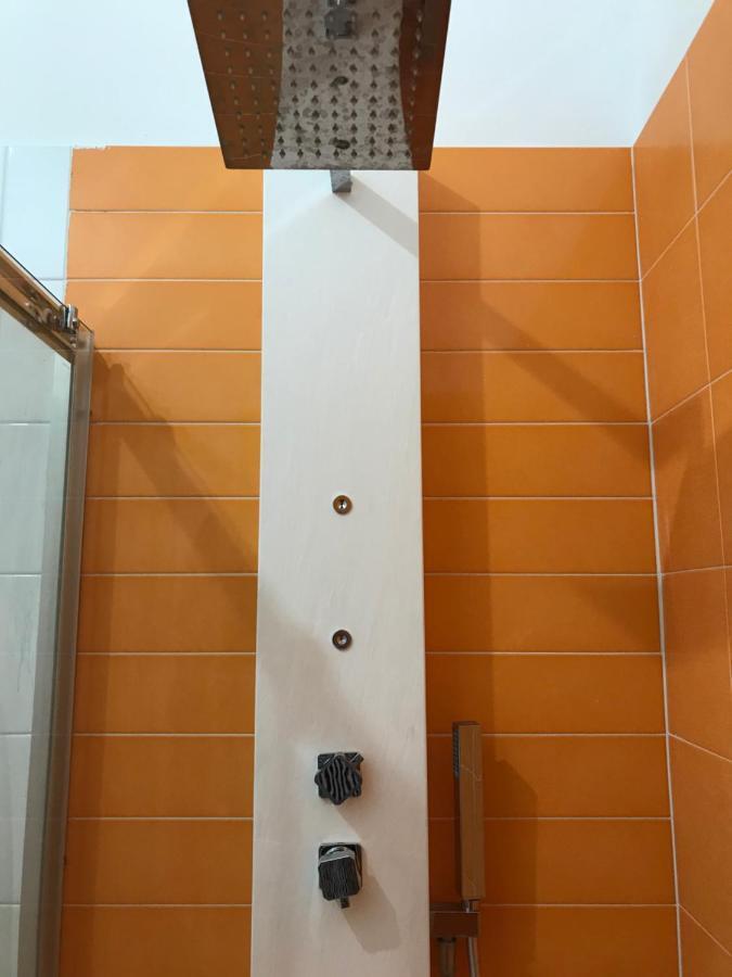 Salerno B&B In Centro Luaran gambar