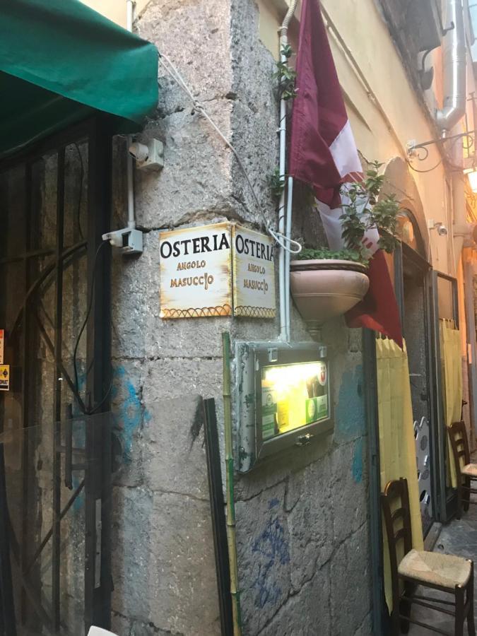 Salerno B&B In Centro Luaran gambar