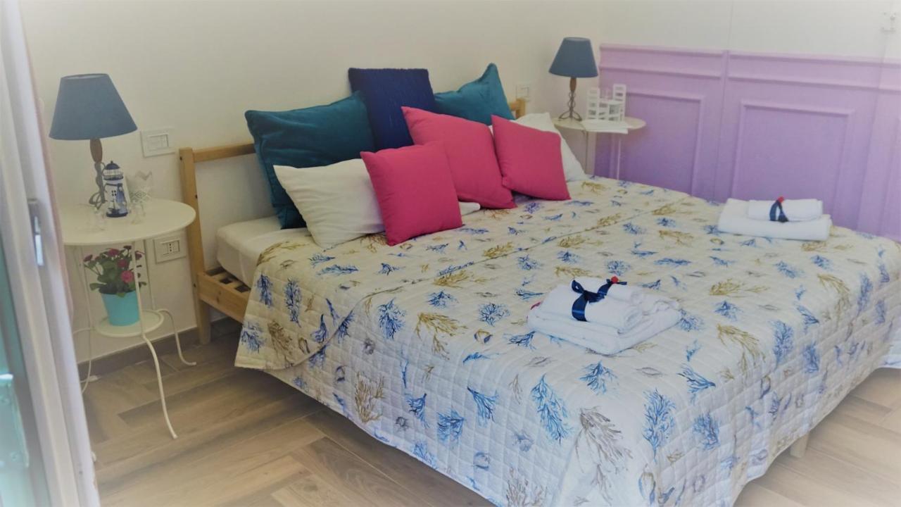 Salerno B&B In Centro Luaran gambar